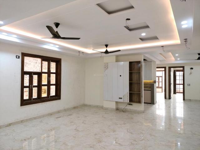 5 BHK Independent Builder Floor in Rajendra Nagar for resale Ghaziabad. The reference number is 16046431