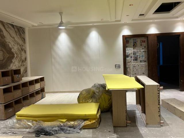 5 BHK Independent Builder Floor in Rajendra Nagar for resale Ghaziabad. The reference number is 20874476
