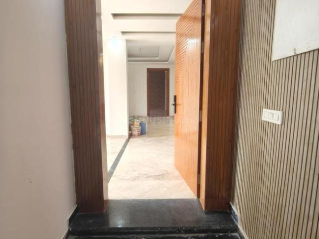 5 BHK Independent Builder Floor in Sector 4 for resale Gurgaon. The reference number is 20521353