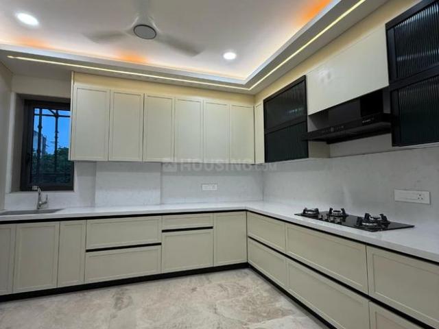 5 BHK Independent Builder Floor in Sector 56 for resale Gurgaon. The reference number is 20383182