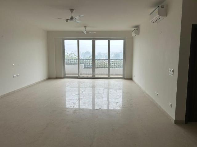 5 BHK Independent Builder Floor in Sector 73 for resale Gurgaon. The reference number is 20498852