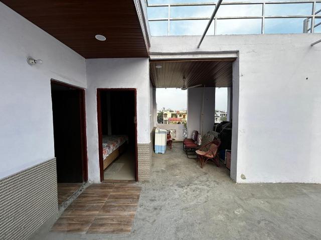 5 BHK Independent Builder Floor in Sector 10 DLF for resale Faridabad. The reference number is 16734339