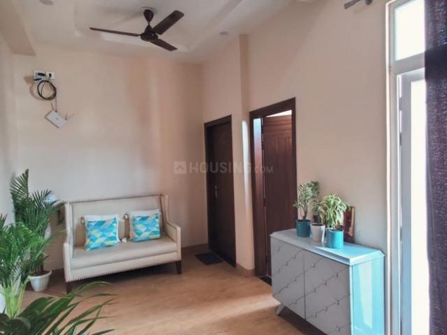 5 BHK Independent Builder Floor in Sector 121 for rent Noida. The reference number is 20724471