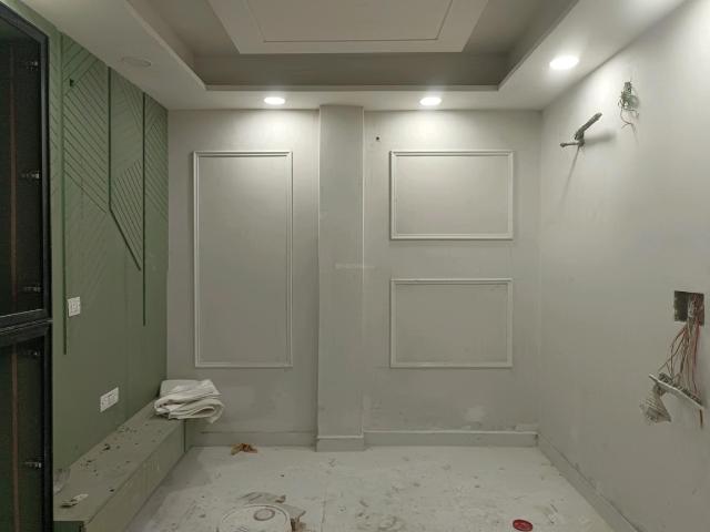 5 BHK Independent Builder Floor in Sector 23 Rohini for resale New Delhi. The reference number is 19468524