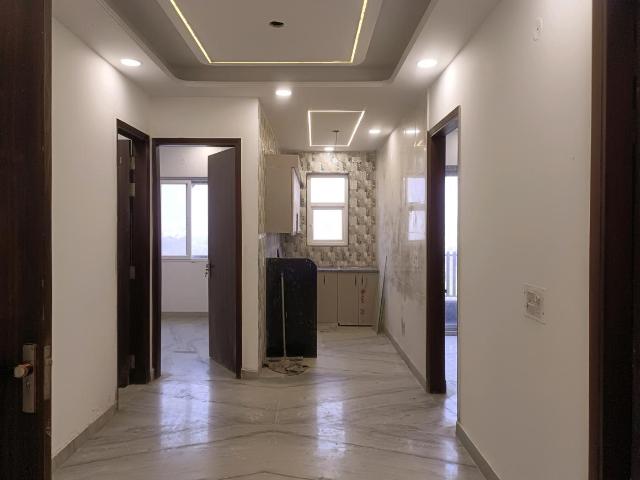 5 BHK Independent Builder Floor in Sector 23 Rohini for resale New Delhi. The reference number is 19289639