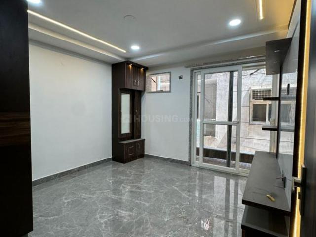 5 BHK Independent Builder Floor in Sector 25 Rohini for resale New Delhi. The reference number is 18892561