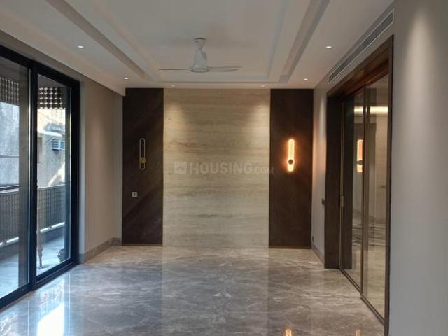 5 BHK Independent Builder Floor in Vasant Vihar for resale New Delhi. The reference number is 20398061