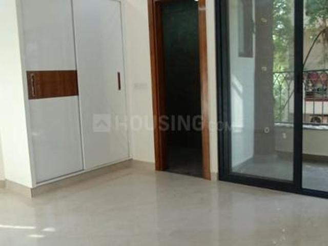 5 BHK Independent Builder Floor in Vasundhara for resale Ghaziabad. The reference number is 17365054