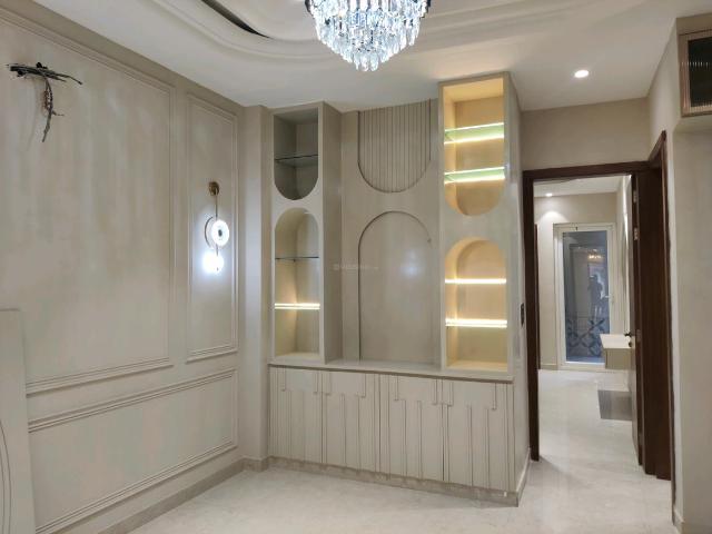 4 BHK Independent Builder Floor in Indirapuram for resale Ghaziabad. The reference number is 20005947