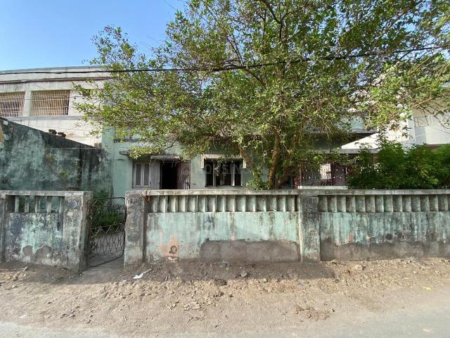 5 BHK Independent House in Talav Gate for resale Junagadh. The reference number is 15468650