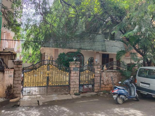 5 BHK Independent House in Tarnaka for resale Secunderabad. The reference number is 18686990