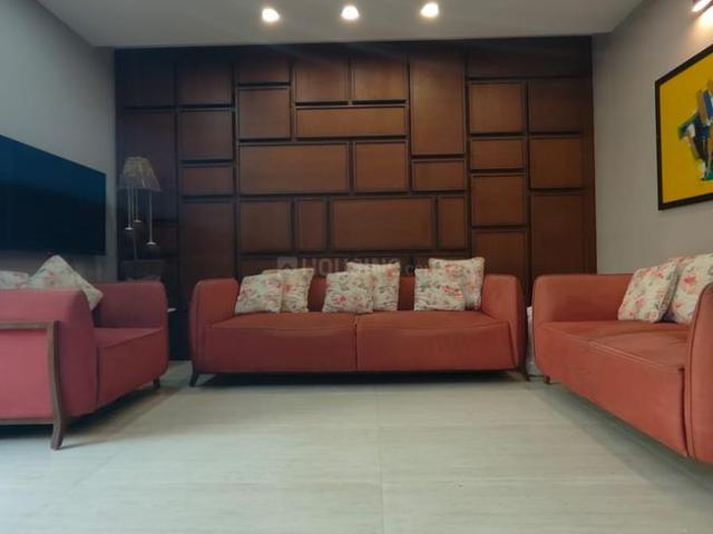 5 BHK Independent House in Thaltej for resale Ahmedabad. The reference number is 20644175