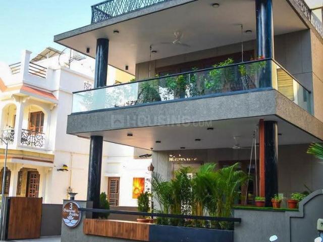 5 BHK Independent House in Thaltej for resale Ahmedabad. The reference number is 20935260