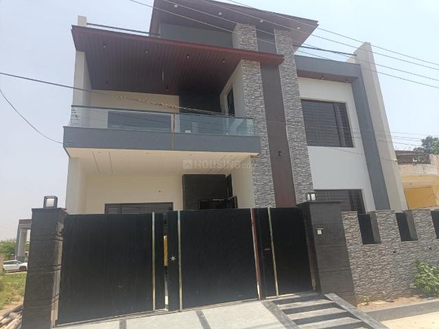 5 BHK Independent House in Urban Estate for resale Patiala. The reference number is 17269592