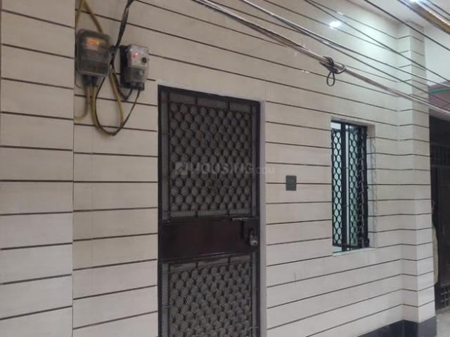 5 BHK Independent House in Uttam Nagar for resale New Delhi. The reference number is 11888355