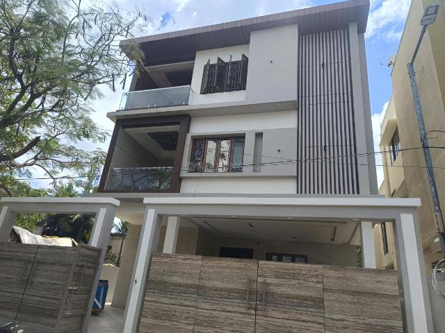 5 BHK Independent House in Valasaravakkam for resale Chennai. The reference number is 16742533
