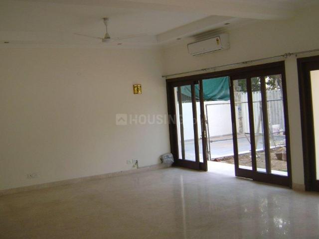 5 BHK Independent House in Vasant Vihar for resale New Delhi. The reference number is 20661314