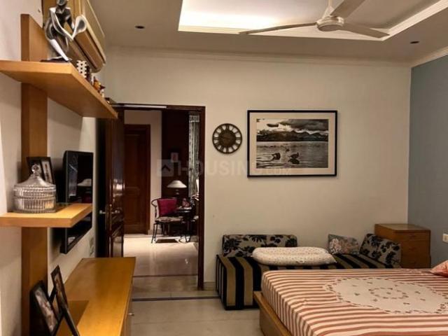 5 BHK Independent House in Vasant Vihar for resale South West Delhi. The reference number is 17788396
