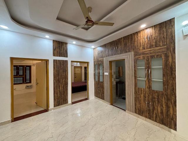 5 BHK Independent House in Vrindavan Yojana for resale Lucknow. The reference number is 19155200
