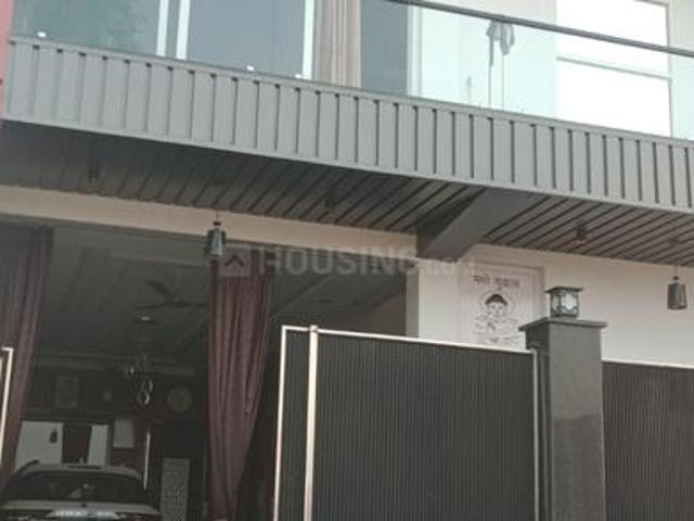 5 BHK Independent House in Wave City for resale Ghaziabad. The reference number is 20271808