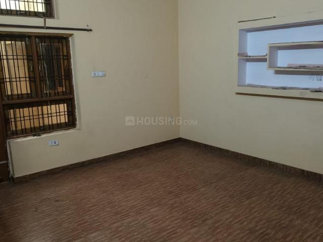 5 BHK Independent House in Aliganj for rent Lucknow. The reference number is 20037216