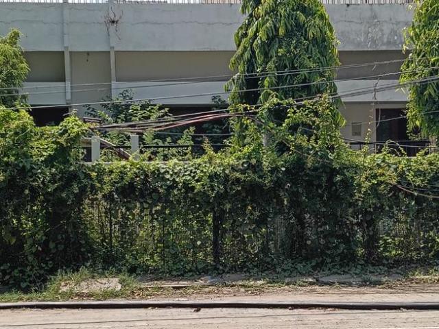5 BHK Independent House in Aliganj for resale Lucknow. The reference number is 20640262
