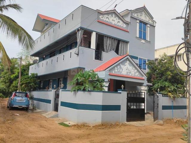 5 BHK Independent House in Avadi for resale Chennai. The reference number is 20445749