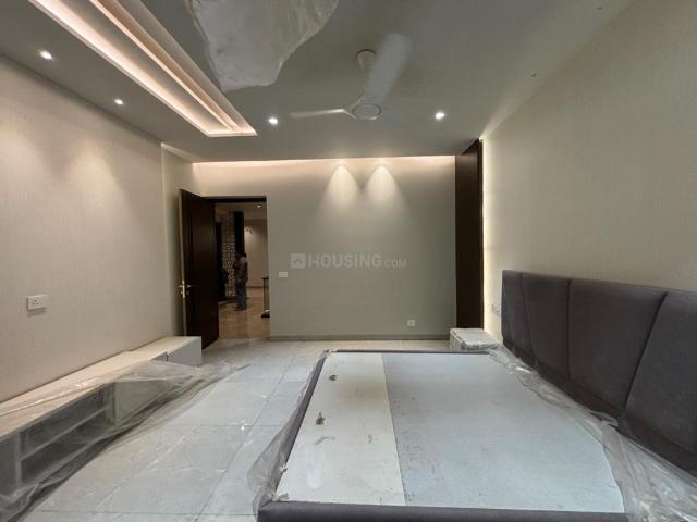 5 BHK Independent House in Bhai Randhir Singh Nagar for resale Ludhiana. The reference number is 15979656