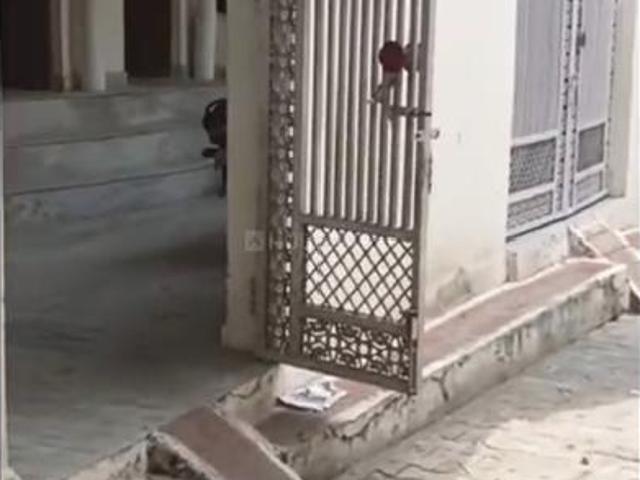 5 BHK Independent House in Civil Lines for rent Jhansi. The reference number is 18592169