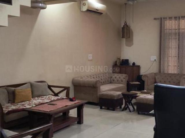 5 BHK Independent House in Dalanwala for resale Dehradun. The reference number is 20758096