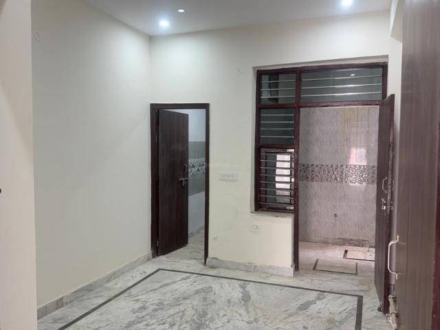 5 BHK Independent House in Dayal Bagh for resale Agra. The reference number is 20629055