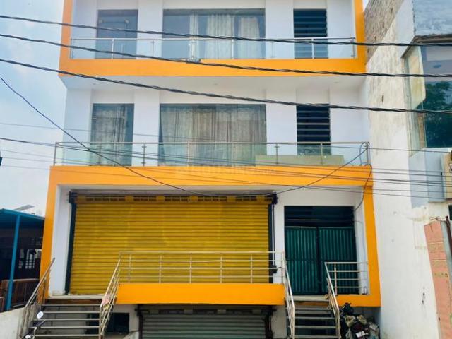 5 BHK Independent House in Gomti Nagar for resale Lucknow. The reference number is 17674887