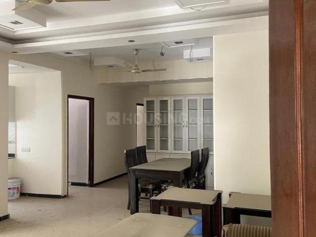 5 BHK Independent House in Indirapuram for resale NH 24 Noida. The reference number is 13465092