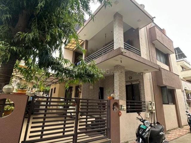 5 BHK Independent House in Isanpur for resale Ahmedabad. The reference number is 19496902