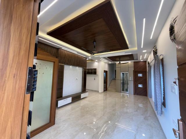 5 BHK Independent House in Jakkur for resale Bengaluru. The reference number is 20624203