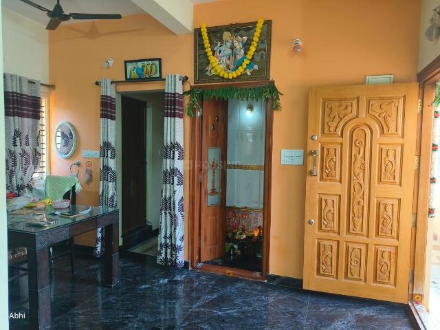 5 BHK Independent House in Jalahalli West for resale Bangalore. The reference number is 14279678