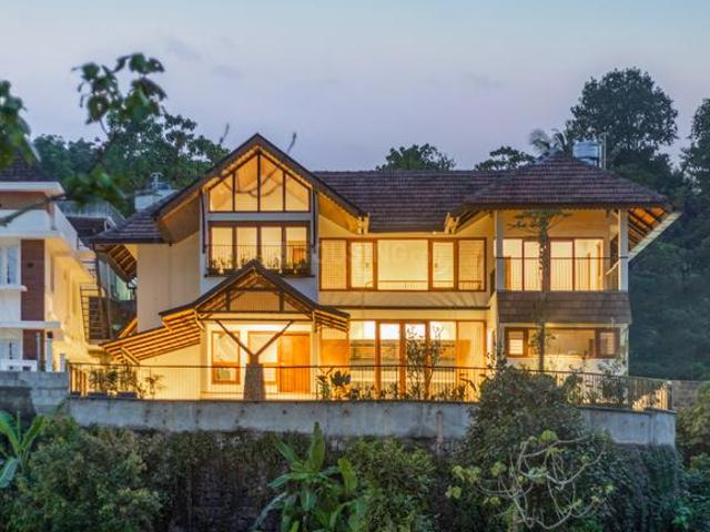 5 BHK Independent House in Kakkanad for resale Kochi. The reference number is 16743453