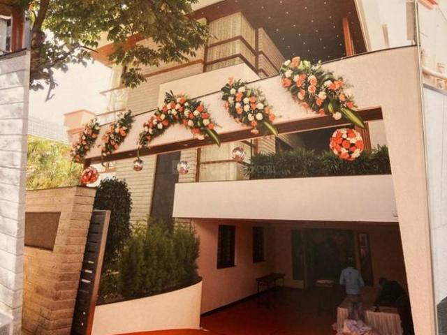 5 BHK Independent House in Kalyan Nagar for resale Bangalore. The reference number is 16340490