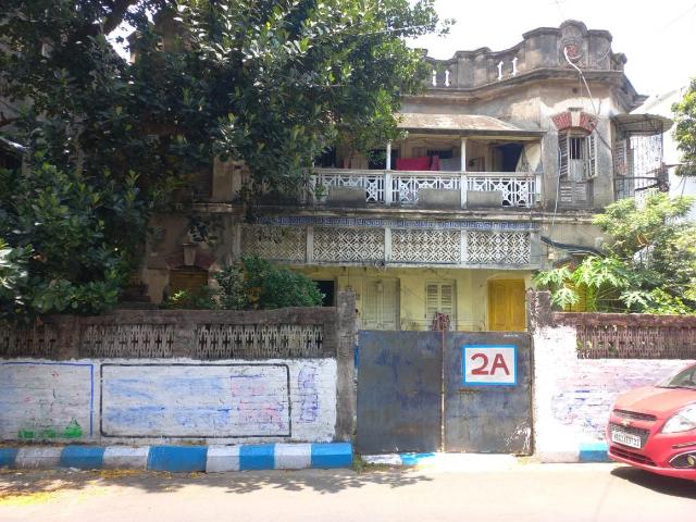 5 BHK Independent House in Kalighat for resale Kolkata. The reference number is 20427736