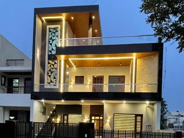 5 BHK Independent House in Kharar for resale Mohali. The reference number is 14824361