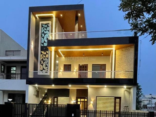 5 BHK Independent House in Kharar for resale Mohali. The reference number is 17053407