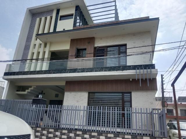5 BHK Independent House in Kharar for resale Mohali. The reference number is 20818548