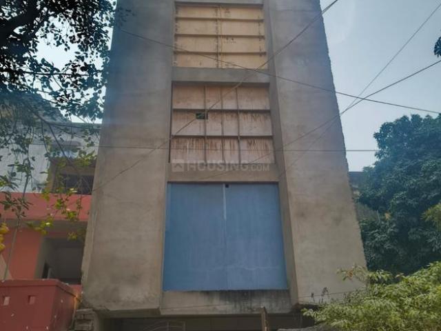 5 BHK Independent House in Kidwaipuri for resale Patna. The reference number is 20048376