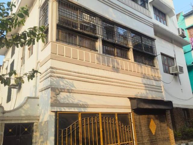 5 BHK Independent House in Lake Gardens for resale South Kolkata. The reference number is 16839935