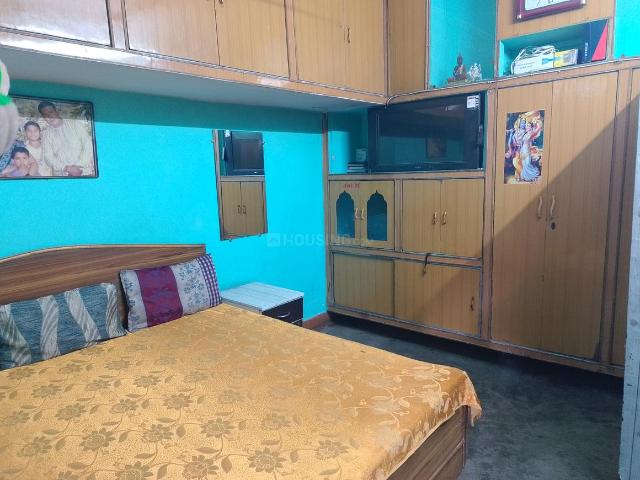 5 BHK Independent House in Madhopura for resale Ghaziabad. The reference number is 16032502