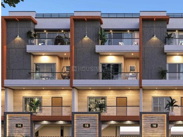 5 BHK Independent House in New Althan for resale Surat. The reference number is 20208629