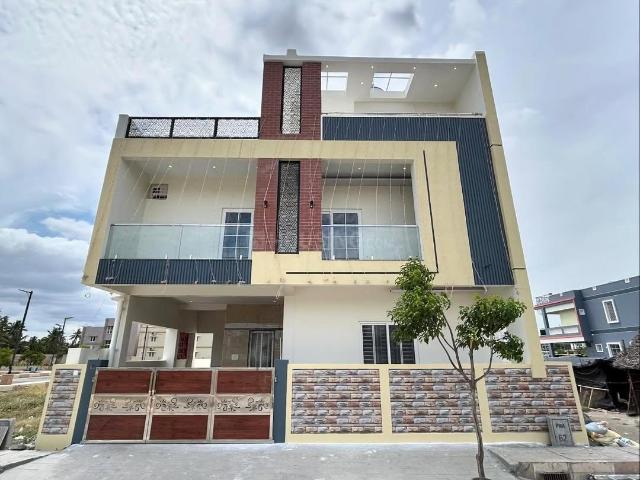 5 BHK Independent House in Santoshi Nagar for resale Raipur. The reference number is 20583665