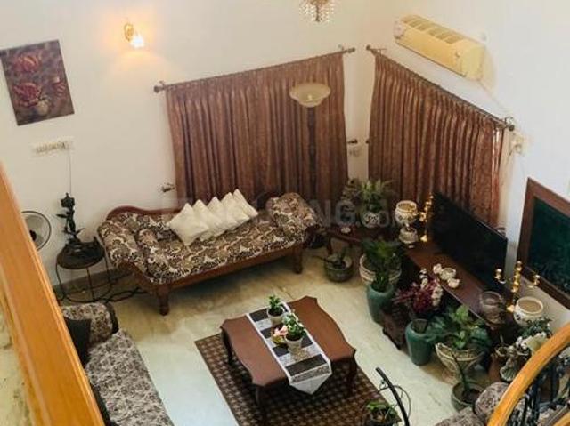 5 BHK Independent House in Saligramam for resale Chennai. The reference number is 20770743