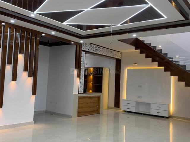 5 BHK Independent House in Sector 123 for resale Mohali. The reference number is 14638448