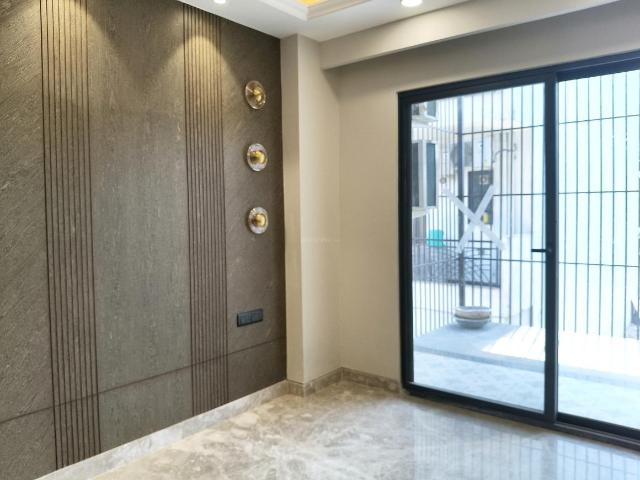 5 BHK Independent House in Sector 15 Part 2 for rent Gurgaon. The reference number is 20343260
